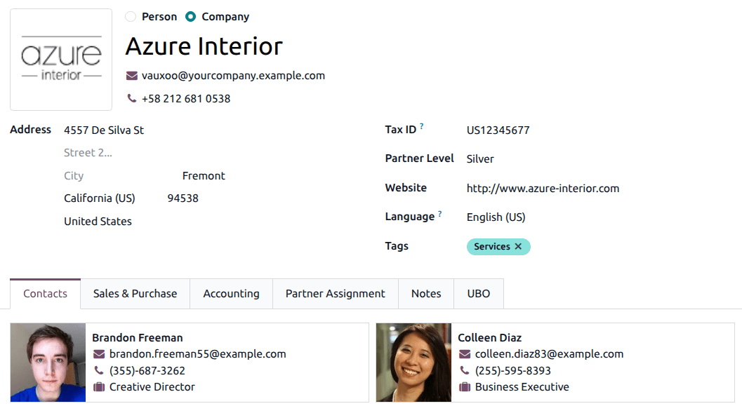 在联系表单中添加联系人/地址。