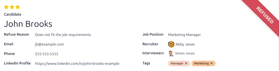 申请人的卡片，右上角有红色的拒绝横幅。