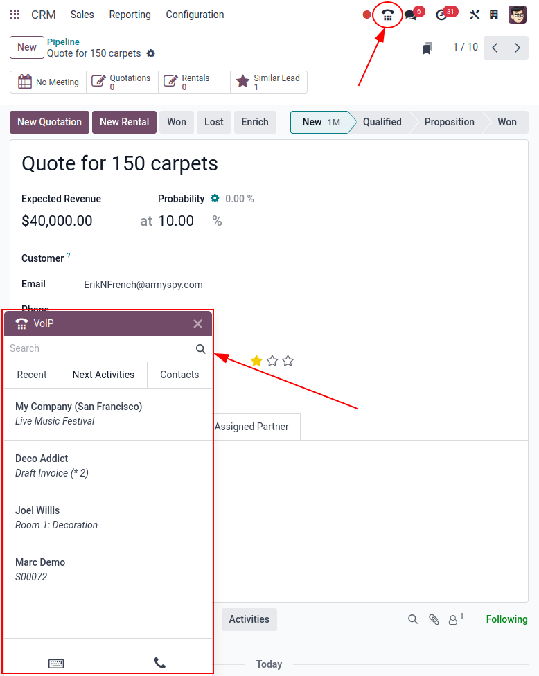 查看 CRM 潜在客户，并为 Odoo 讨论安排活动。